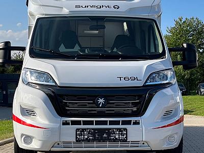 Sunlight Wohnmobil T 69 L für 4 Personen